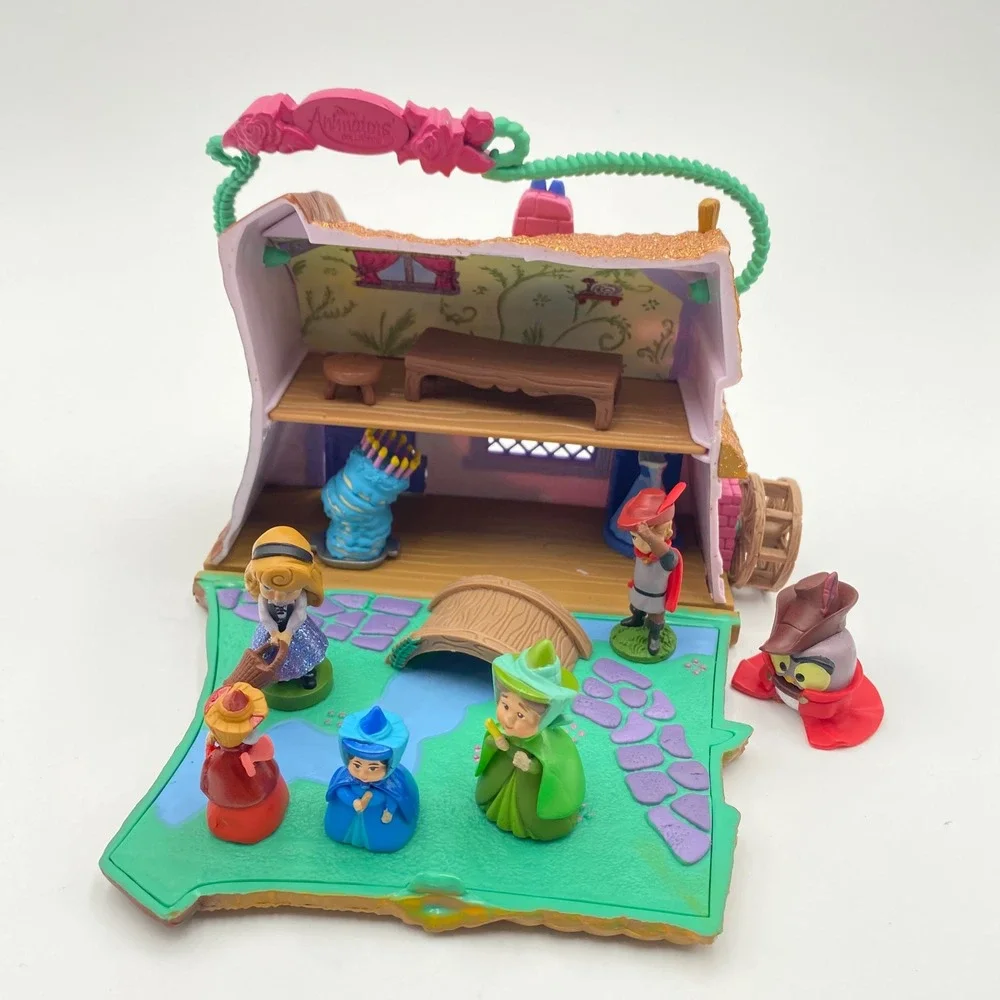 Disney Animators Collection Littles Sleeping Beauty Aurora Cottage Play Set - Picture 6 of 7